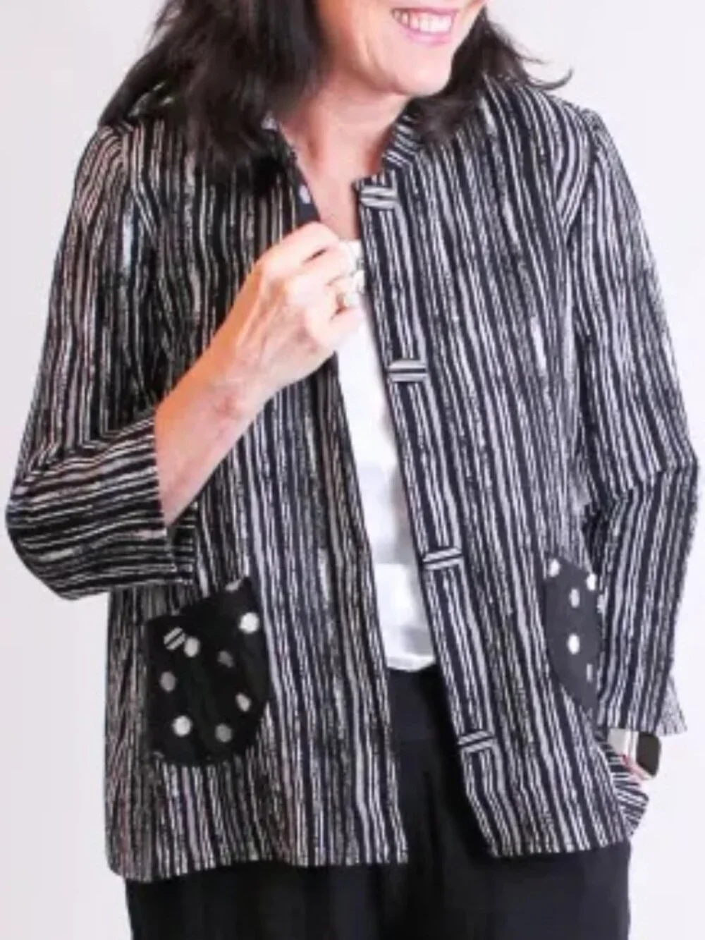 HABITAT express travel stipe pleat back chelsea jacket black white dots Medium